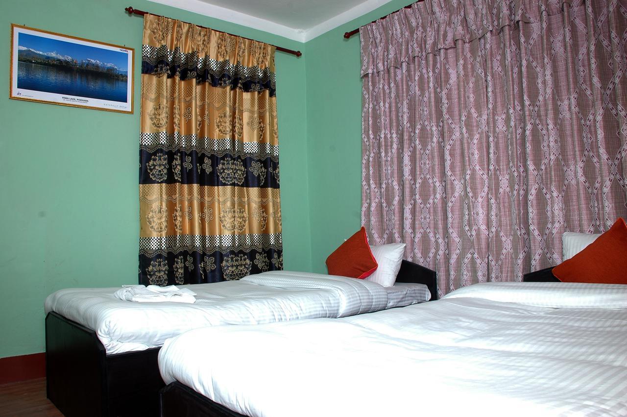 カトマンズ トラベラーズ ドーム ベッド ＆ ブレックファースト Bed & Breakfast エクステリア 写真